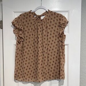 DR2 Beige Floral Tie-Back Ruffle Sleeve Top